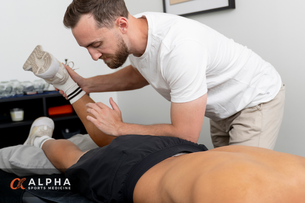 IT Band Syndrome Symptoms | Alpha Sports Medicine